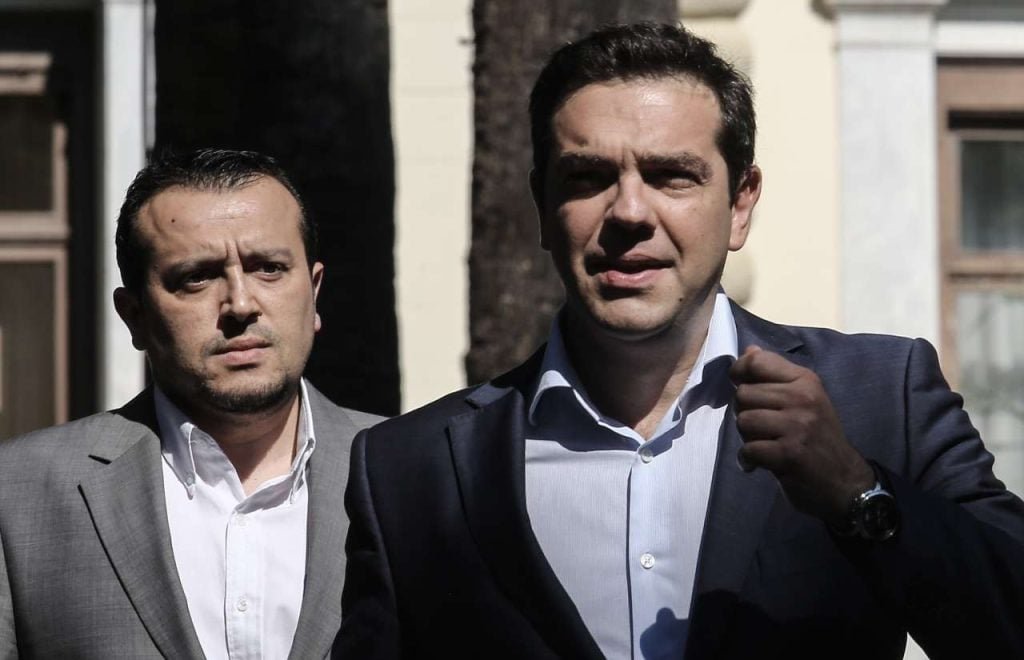 «Μια φορά ήταν ένα πυρομανής εμπρηστής…»: Με… παραμύθι η απάντηση σε Τσίπρα για τα «πρακτικά»