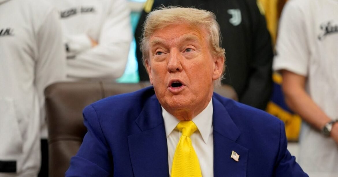 Τραμπ: Καμία επιπλέον παράταση δεν θα υπάρξει – Οι δασμοί θα αρχίσουν από 1η Αυγούστου