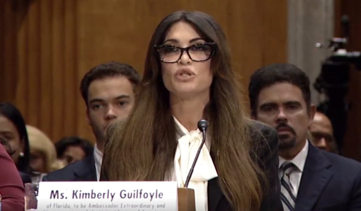 H Κίμπερλι Γκιλφόιλ έρχεται στην Αθήνα: «Προτεραιότητα να επιταχύνω τον εκσυγχρονισμό της ελληνικής άμυνας»