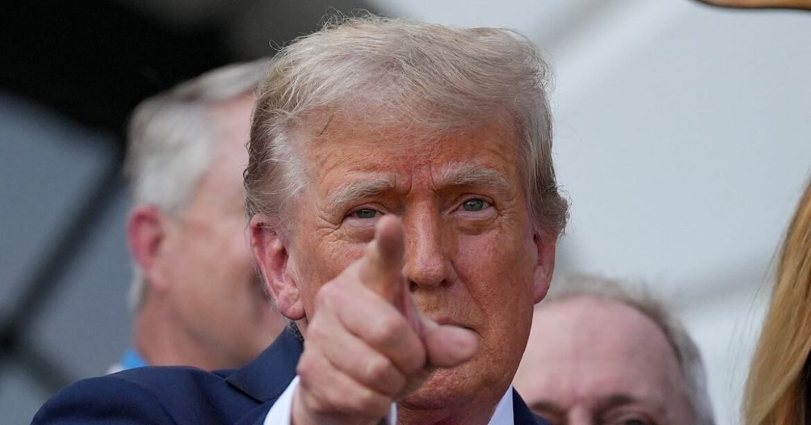 Νέο κύμα δασμών ανακοίνωσε ο Τραμπ σε Φιλιππίνες, Αλγερία, Μπρουνέι, Ιράκ, Λιβύη και Μολδαβία