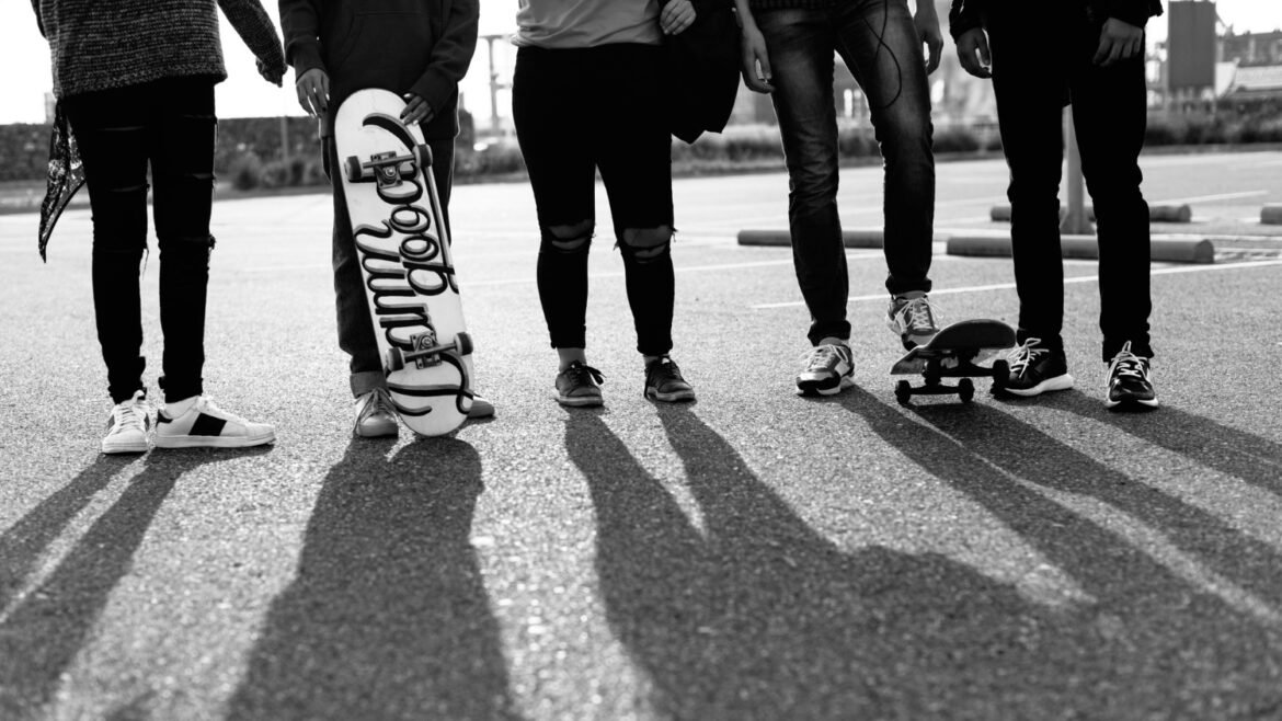 Άγρια συμπλοκή ανηλίκων στην Θεσσαλονίκη: 13χρονος και δύο φίλοι του δέχτηκαν επίθεση με ξύλα από 7 άτομα –