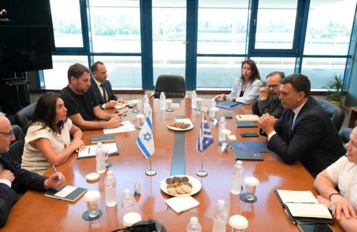 Ελλαδα-Ισραήλ: Διαρκής απειλή για την ασφάλεια της ναυσιπλοΐας οι Χούθι