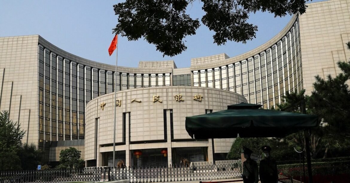 Κίνητρα 209 δισ. δολαρίων κατά των δασμών εξετάζει Λαϊκής Τράπεζας της Κίνας