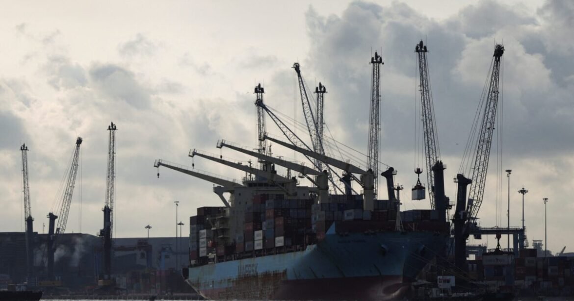 Τι σημαίνει για την ελληνική οικονομία ενδεχόμενη επιβολή αμερικανικών δασμών 30% από την 1η Αυγούστου