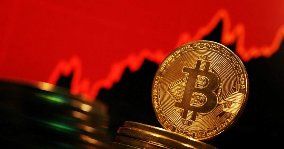 Στα 120.000 δολάρια έφτασε το Bitcoin