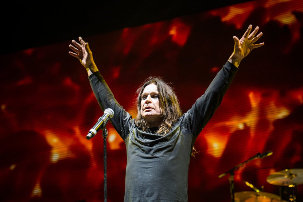 Ozzy Osbourne: Από το «Paranoid» μέχρι το «Crazy Train» – Όρισε το μανιφέστο μιας ολόκληρης γενιάς