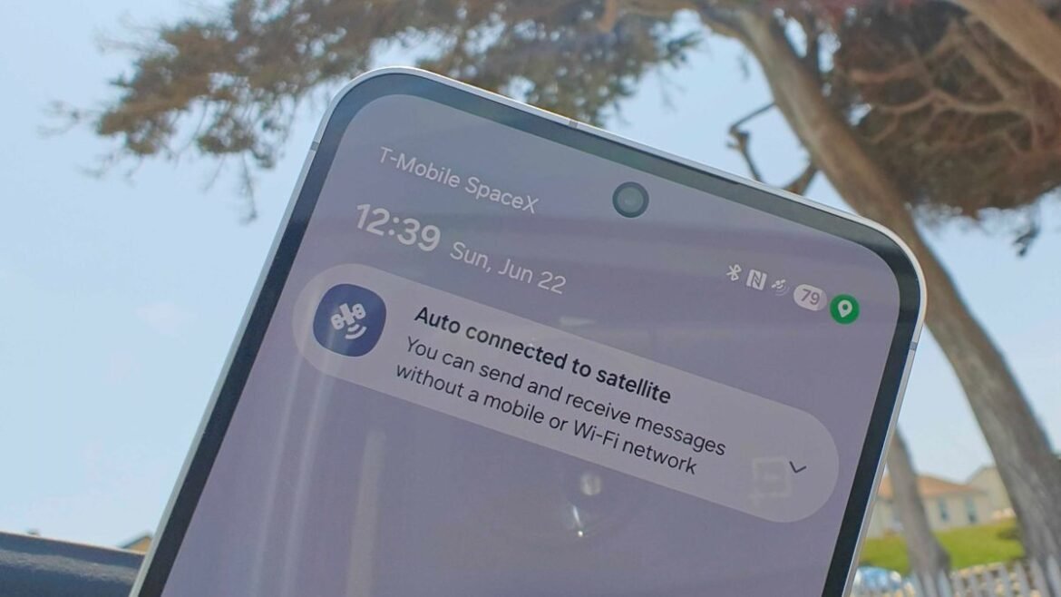 Η υπηρεσία κινητής τηλεφωνίας Starlink της SpaceX λανσάρεται σήμερα στις ΗΠΑ μέσω της T-Mobile