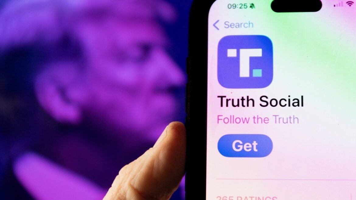 Το Truth Social του Τραμπ δοκιμάζει μηχανή αναζήτησης AI με την υποστήριξη της Perplexity