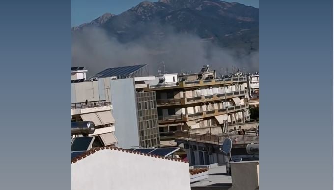 Φωτιά στην Ροδόπη – Μήνυμα από το 112 για ετοιμότητα