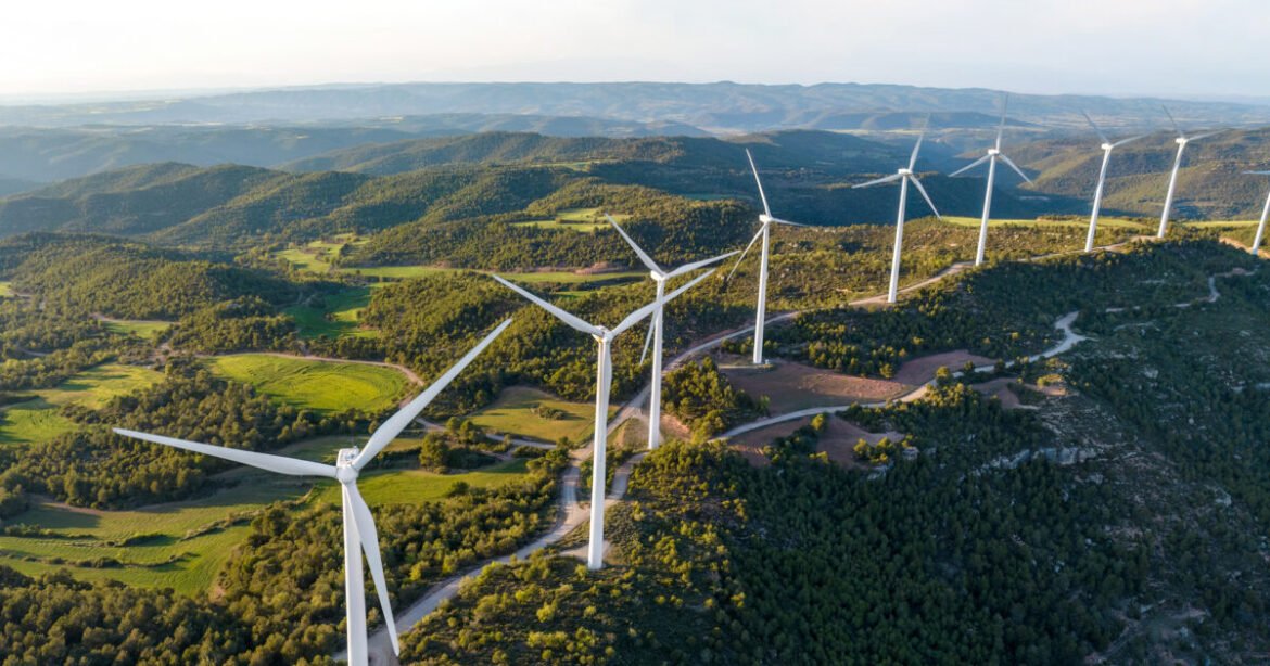 Πάνω από 8,7 GWh πράσινου ηλεκτρισμού στα αζήτητα τη Δευτέρα – Στα ύψη οι περικοπές και η παραγωγή των ΑΠΕ