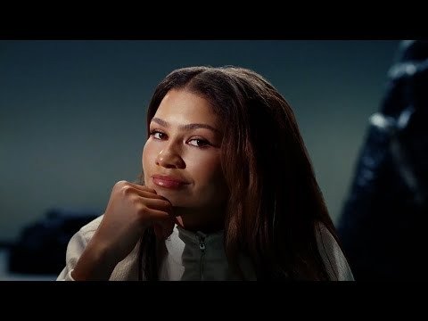 Η Zendaya σχεδιάζει το πρώτο της παπούτσι για την φθινοπωρινή activewear συλλογή της On (+video)