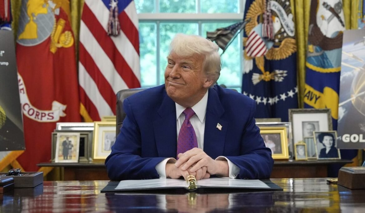 Ντόναλντ Τραμπ: Καλύτερα Πούτιν και Ζελένσκι να συναντηθούν χωρίς εμένα