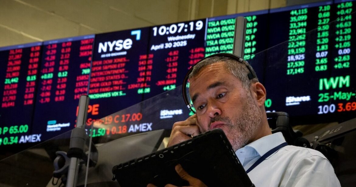 Wall Street: Ο Dow Jones χάνει πάνω από 700 μονάδες – Νέο χαμηλό για το 2026
