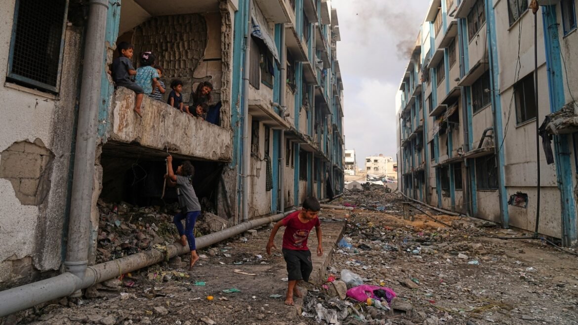 «Ανοίγουν οι πύλες της κόλασης»: Το Ισραήλ απειλεί να καταστρέψει τη Γάζα, αν η Χαμάς δεν δεχθεί τους όρους του