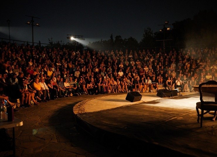 Δ. Αθηναίων: 20 παραστάσεις με χαμηλό εισιτήριο στο Φεστιβάλ Κολωνού 2025