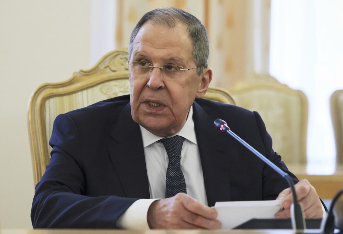 Λαβρόφ: Αυτοί είναι οι όροι της Ρωσίας για ειρήνη στην Ουκρανία