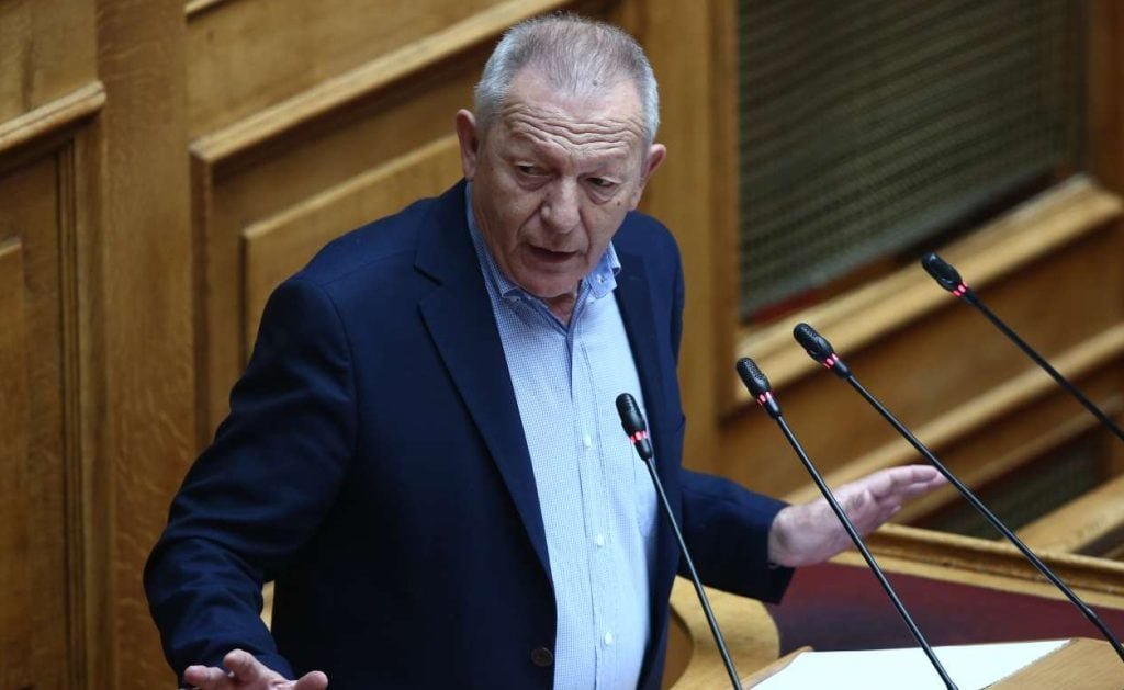 Ο Θανάσης Παφίλης υποβλήθηκε σε επέμβαση στην καρδιά –  το «ευχαριστώ» στους γιατρούς