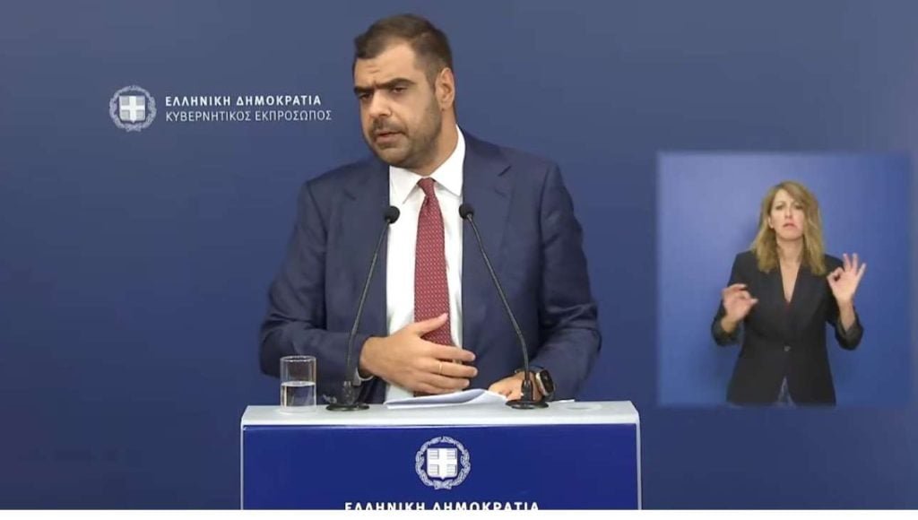 «Μη λαϊκίζετε με τον θάνατο ενός ανθρώπου»: Πρωτοφανής ένταση στο pressroom