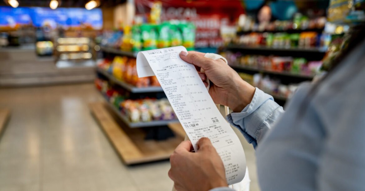 Έρχονται μέτρα για να μπει φρένο στις αυξήσεις τιμών στα σούπερ μάρκετ