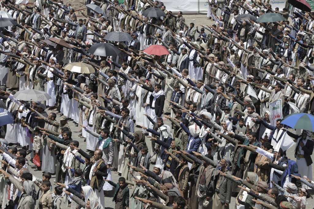 Επιβεβαίωσαν οι Χούθι: Νεκρός σε ισραηλινή αεροπορική επιδρομή στη Σαναά ο πρωθυπουργός τους