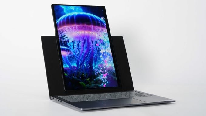 IFA 2025: Η Lenovo αναμένεται να παρουσιάσει laptop με περιστρεφόμενη οθόνη
