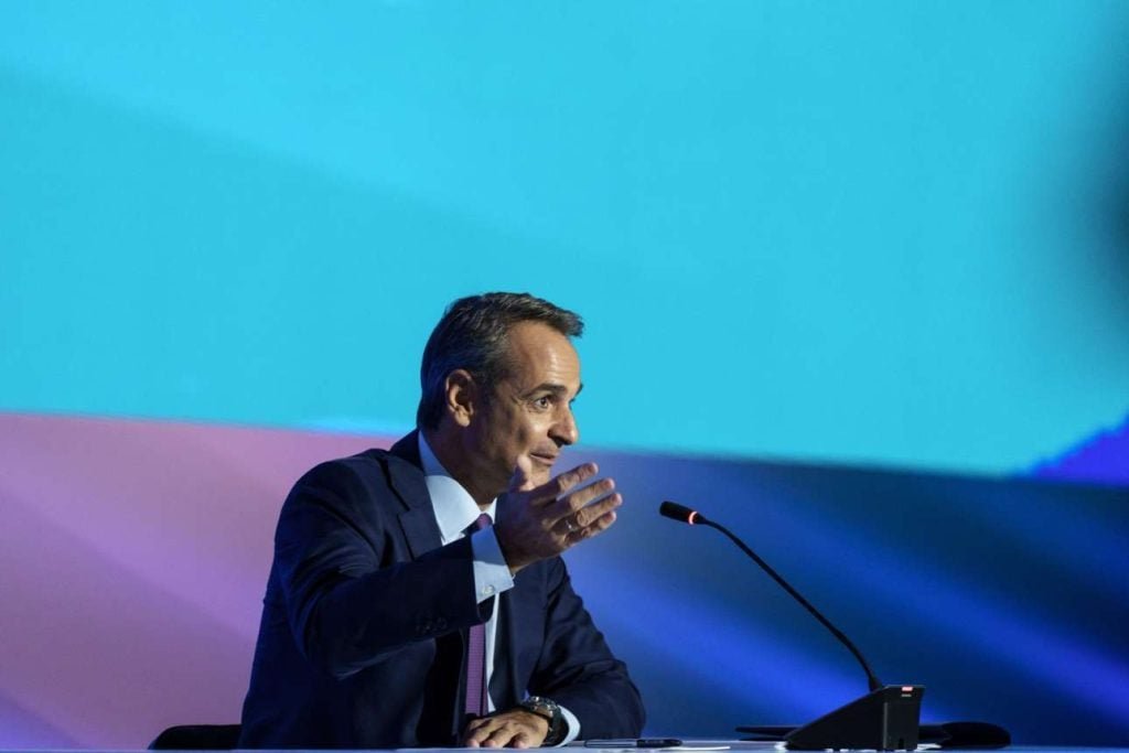 Φουλ επίθεση ΝΔ σε ΠΑΣΟΚ για «Μαύρη Βίβλο»: Iδού τα pasokoeconomics