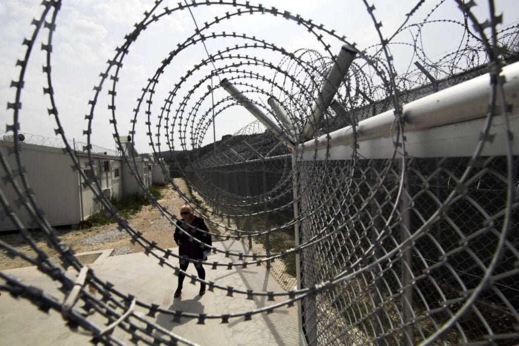 Τέλος το asylum shopping – Τι προβλέπει ο νέος νόμος για τους αιτούντες ασύλου στη χώρα μας