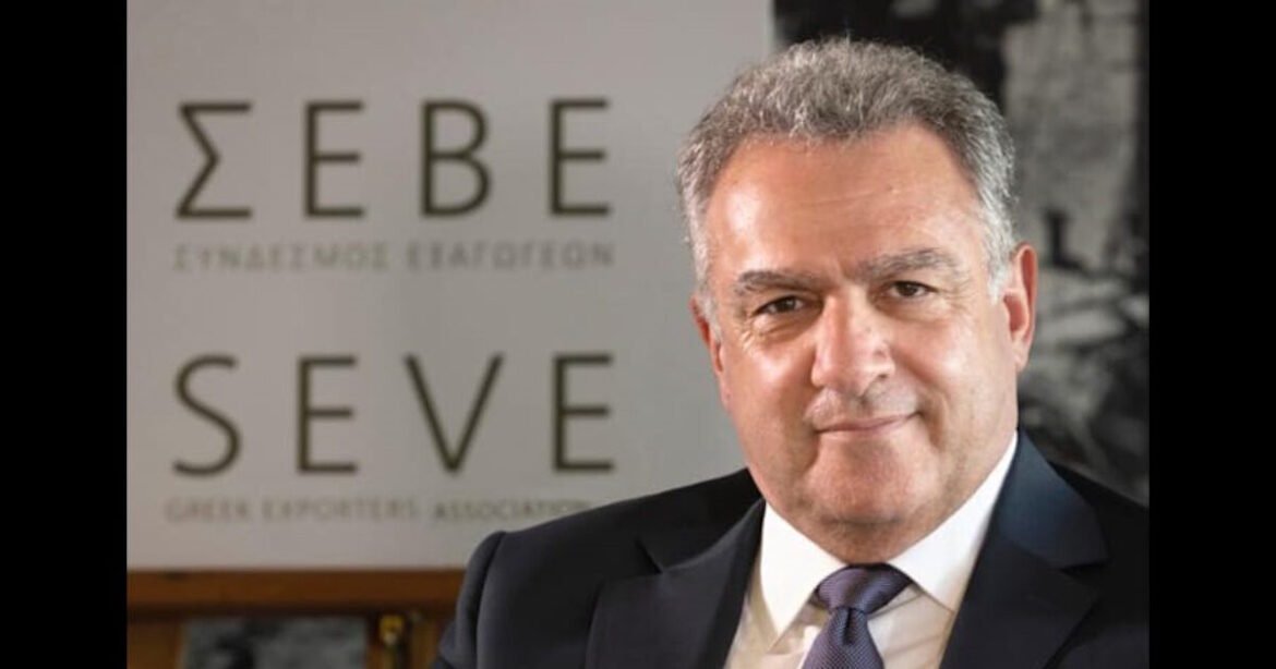 Σε εξαίρεση της φέτας, του ελαιόλαδου και των ελιών από τους δασμούς 15% μέχρι το τέλος του έτους ελπίζουν οι Έλληνες εξαγωγείς