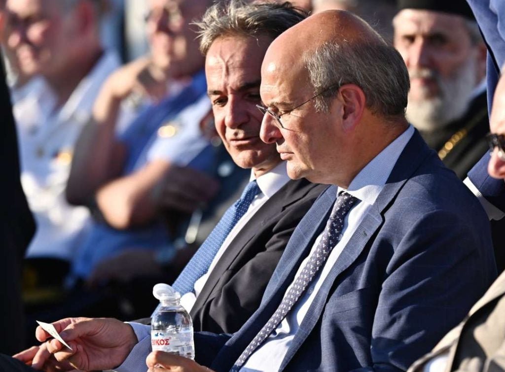 «Καρφί» Χατζηδάκη στην αντιπολίτευση: Οταν το Bloomberg λέει ότι πετύχαμε σημαντική μείωση της φοροδιαφυγής… είναι απλώς Τετάρτη!