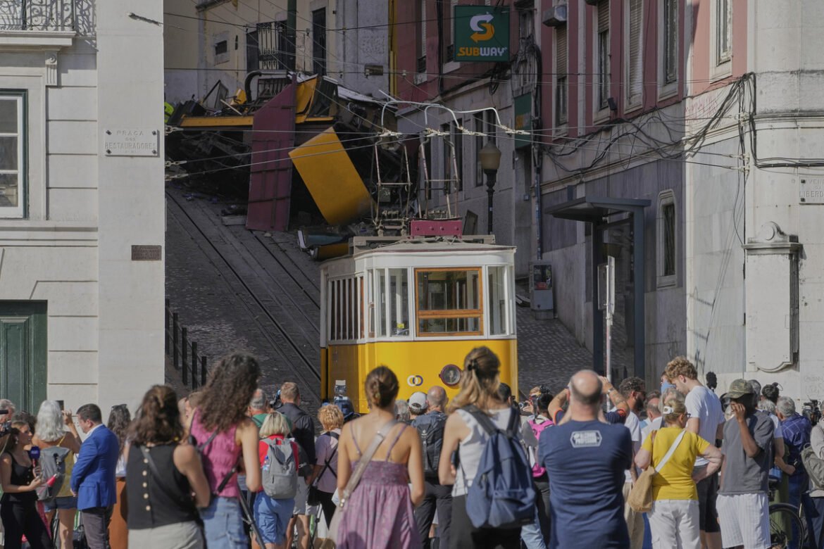 Λισαβόνα: Το τελεφερίκ είχε επιθεωρηθεί λίγες ώρες πριν από την τραγωδία – Χρειαζόταν αντικατάσταση καλωδίου