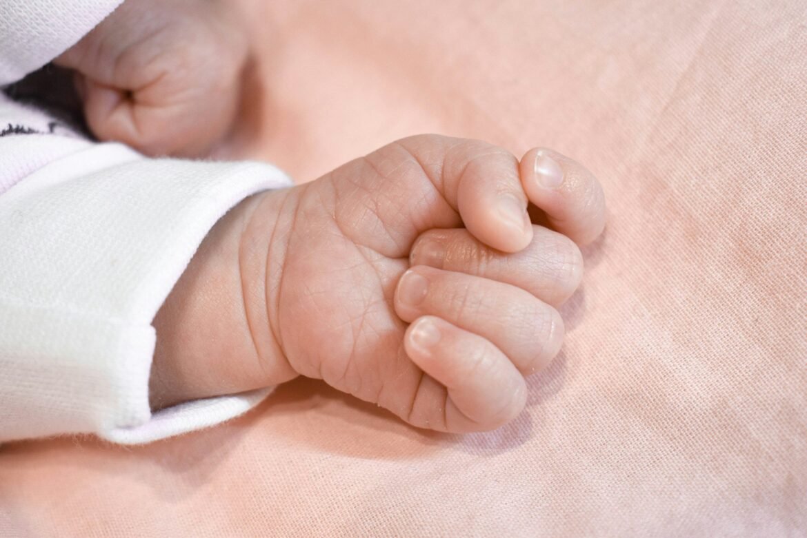 Ανείπωτη τραγωδία στη Λάρισα: Πέθανε βρέφος μόλις 1 μηνός