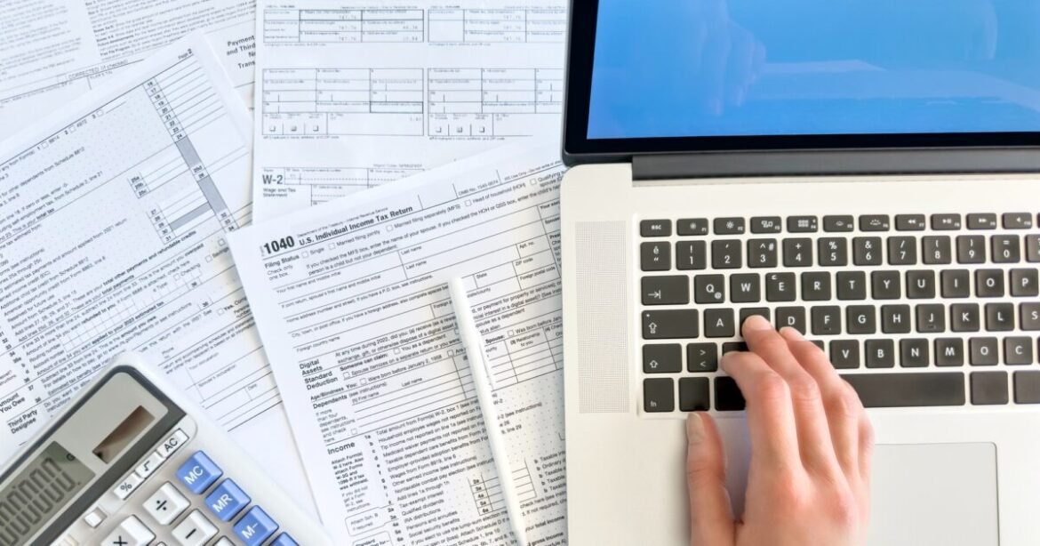 ΔΕΘ 2025: Έρχεται «γενναία» παρέμβαση στην φορολογική κλίμακα των 10.000–20.000 ευρώ – Ποιο είναι το σενάριο για απαλλαγή από τον ΕΝΦΙΑ