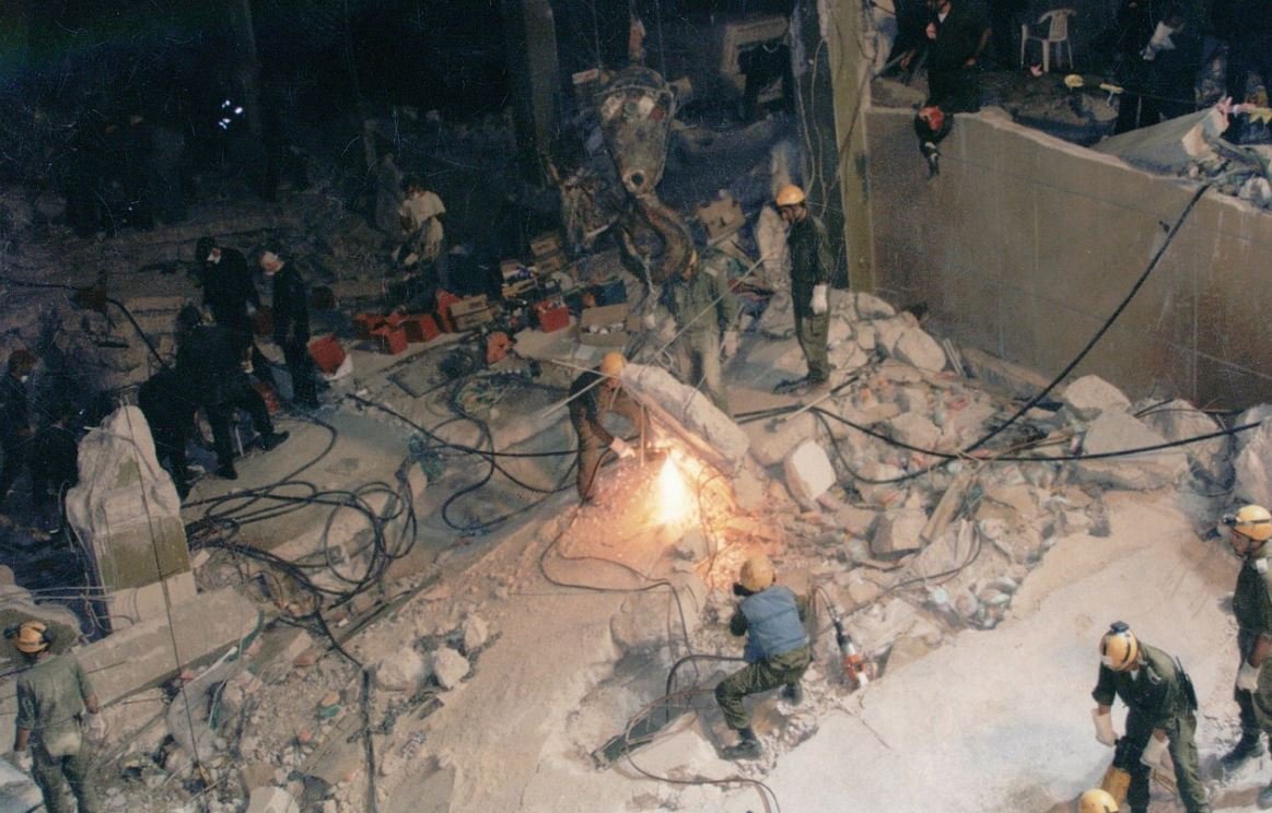 Ο ισχυρός σεισμός του 1999 στην Αθήνα – Τα 15 δευτερόλεπτα του τρόμου