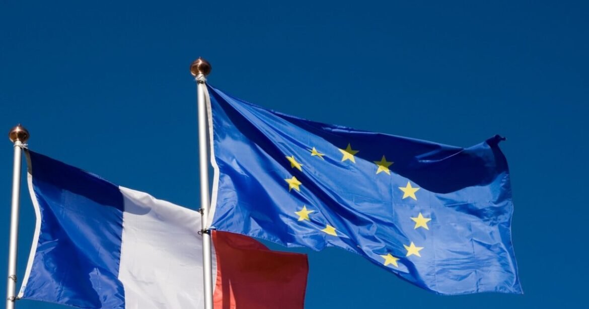 Γιατί μπορεί να μπει γαλλικός «κόφτης» στα μέτρα της ΔΕΘ για την ενίσχυση της μεσαίας τάξης στην Ελλάδα