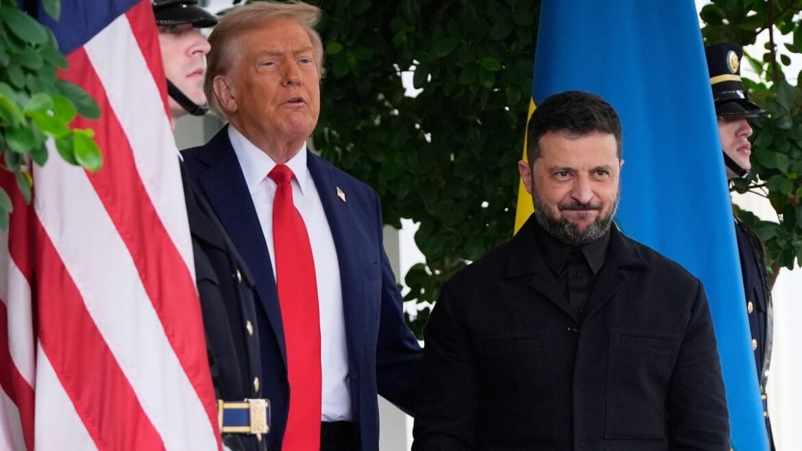 O Ζελένσκι «οικτίρει» τον Τραμπ: «Έδωσε στον Πούτιν ό,τι ήθελε – Κρίμα»