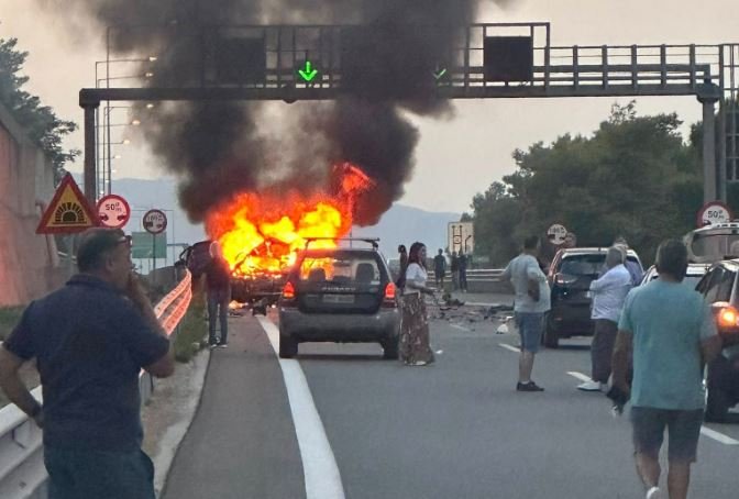 Αχαΐα: Η μοιραία αναστροφή της 70χρονης και η αντίθετη πορεία επί ένα χιλιόμετρο – Νέα στοιχεία για το φρικτό τροχαίο με τους 2 νεκρούς