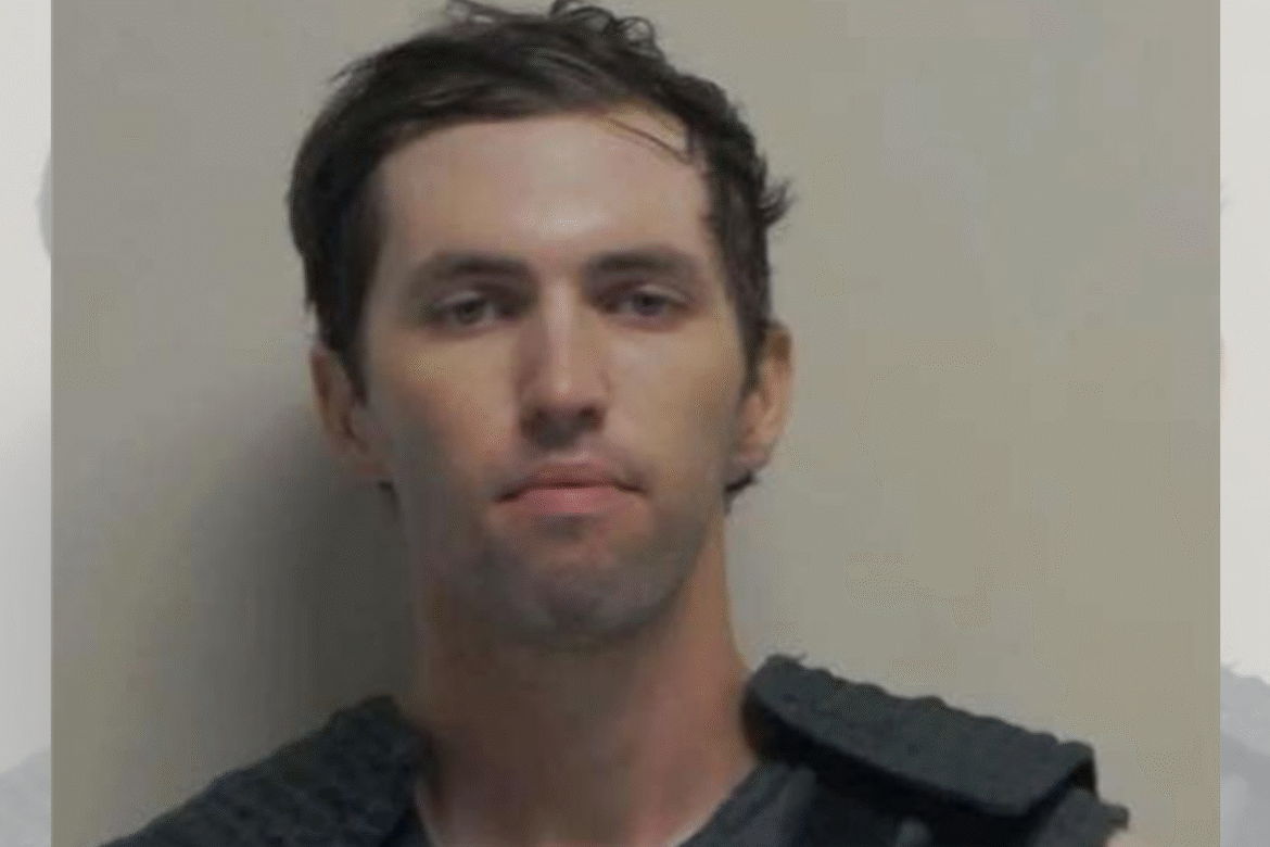 «Το έκανε ο σωσίας μου» – Ο δολοφόνος του Κερκ έκανε αστεία στο διαδίκτυο μετά το έγκλημα