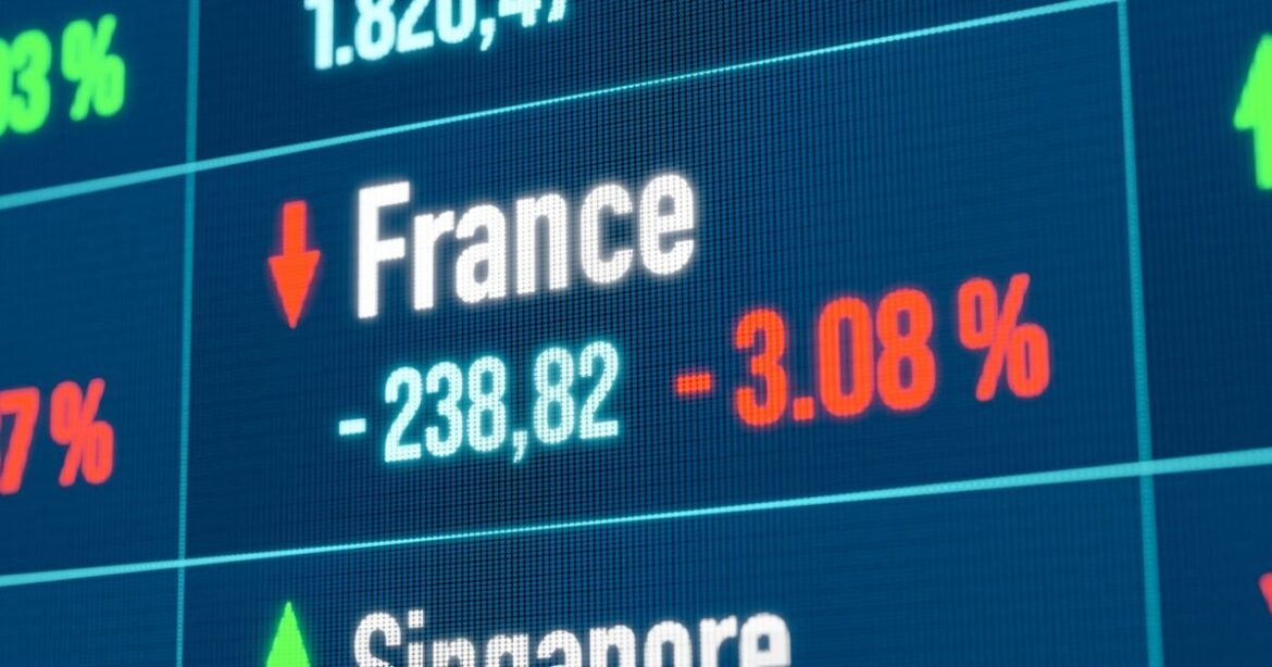 Οι αποδόσεις των γαλλικών ομολόγων είναι πλέον υψηλότερες από της Ελλάδας, της Ισπανίας και της Πορτογαλίας