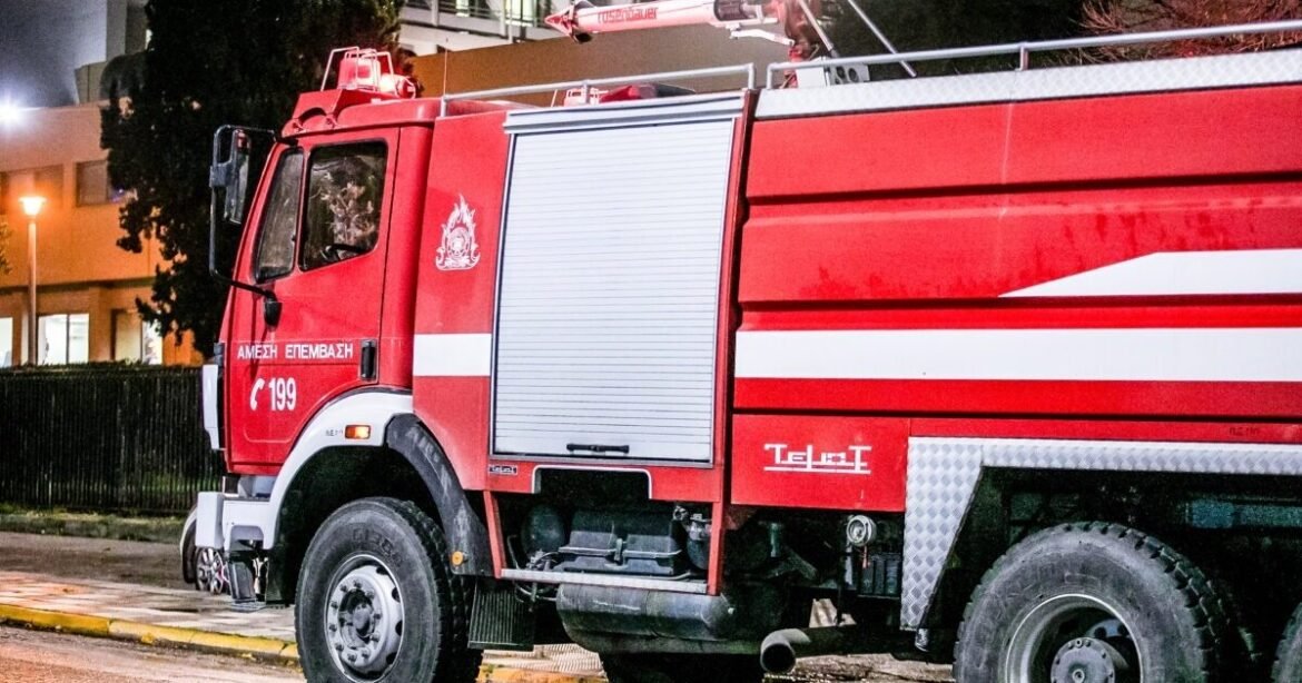 Φωτιά στον Έβρο: Επιχειρούν εναέρια μέσα