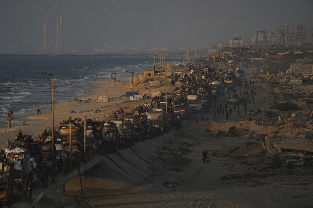 Το Ισραήλ ξεκίνησε τη χερσαία επιχείρηση για την κατάληψη της Γάζας: «Η πόλη καίγεται, δεν κάνουμε πίσω»
