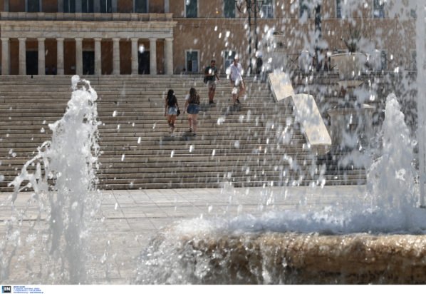 Καιρός: Έντονη ηλιοφάνεια και σήμερα – Μικρή πτώση της θερμοκρασίας τις επόμενες ημέρες