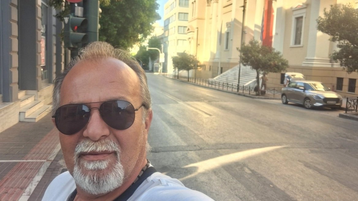 Πέθανε την ώρα του ρεπορτάζ ο καμεραμάν του ΑΝΤ1 Γιώργος Παυλάκης