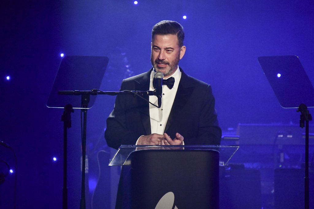 Το ABC έκοψε επ’ αόριστον τον Τζίμι Κίμελ μετά τα σχόλια για τη δολοφονία του Τσάρλι Κερκ – Βίντεο