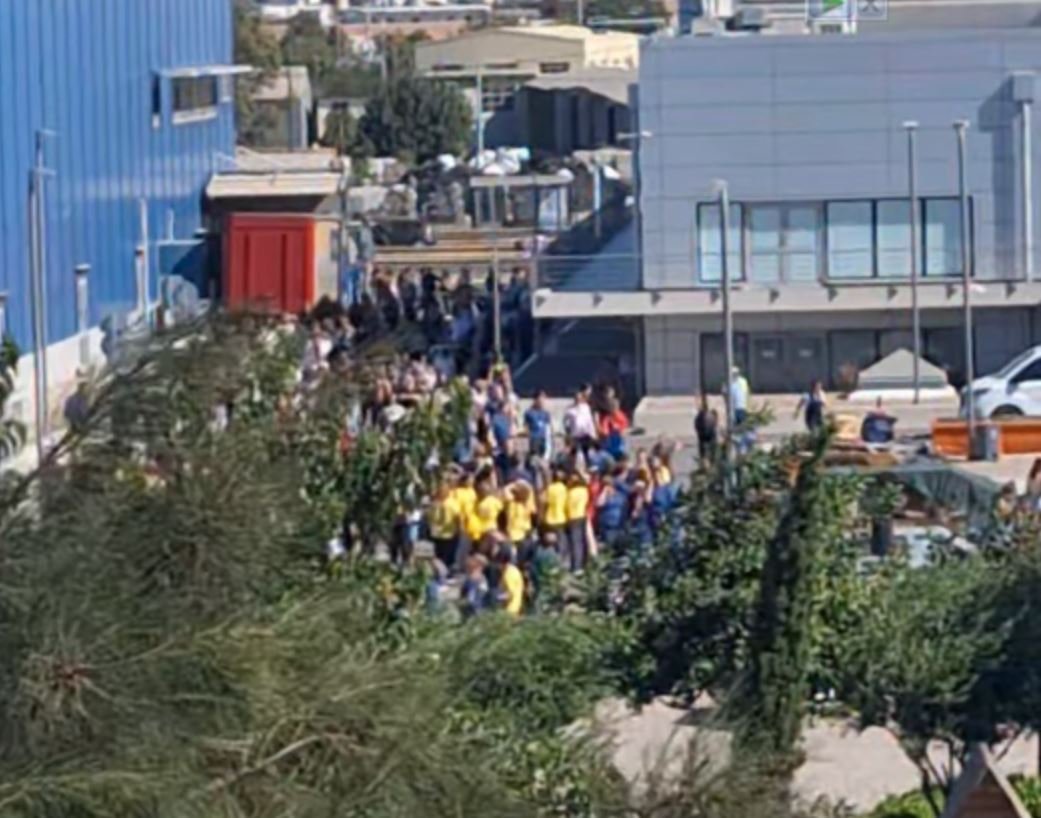 Τηλεφώνημα για βόμβα στο River West – Εκκενώθηκε το εμπορικό κέντρο