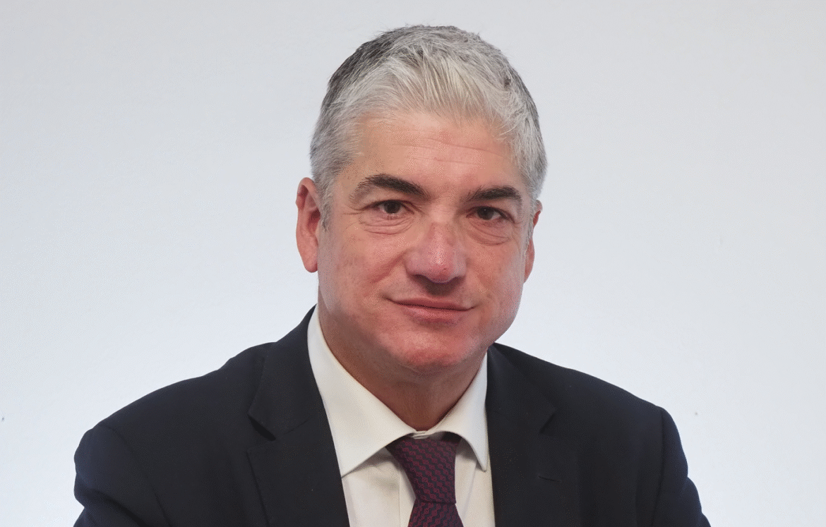 Θέμης Σοφός: Υποψήφιος για την προεδρία του Δικηγορικού Συλλόγου Αθηνών – «Χρειάζεται μαχητική και