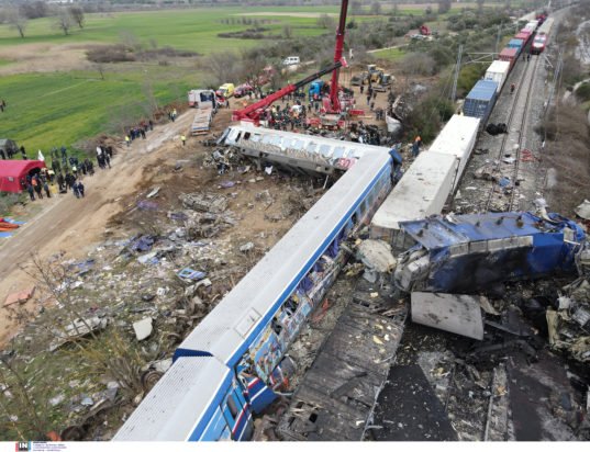 Τέμπη: Στις 12 Ιανουαρίου συνεχίζεται η δίκη για τα χαμένα βίντεο της εμπορικής αμαξοστοιχίας – Αντιδράσεις