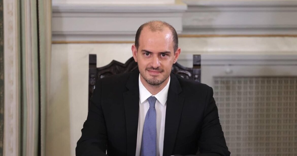 Γιώργος Κώτσηρας στο newsit.gr: Μειώνοντας φόρους, αυξάνουμε τα εισοδήματα και διασφαλίζουμε την ανάπτυξη μακροπρόθεσμα