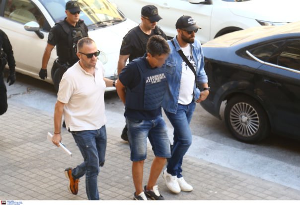 Θεσσαλονίκη: Απολογείται σήμερα ο 50χρονος αδελφοκτόνος – Κηδεύεται η 59χρονη