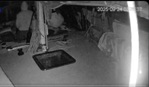 Συναγερμός ανοιxτά της Κρήτης: Επίθεση με drones στον «Στόλο για τη Γάζα» – Βίντεο