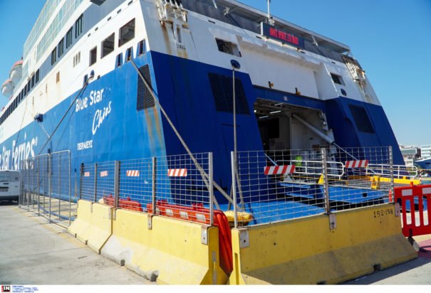 Θάνατος 20χρονου ναυτικού: Ακυρώθηκε το σημερινό δρομολόγιο του Blue Star Chios